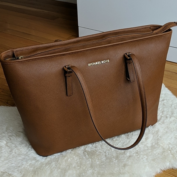 Michael Kors Handbags - Michael kors laptop work tote